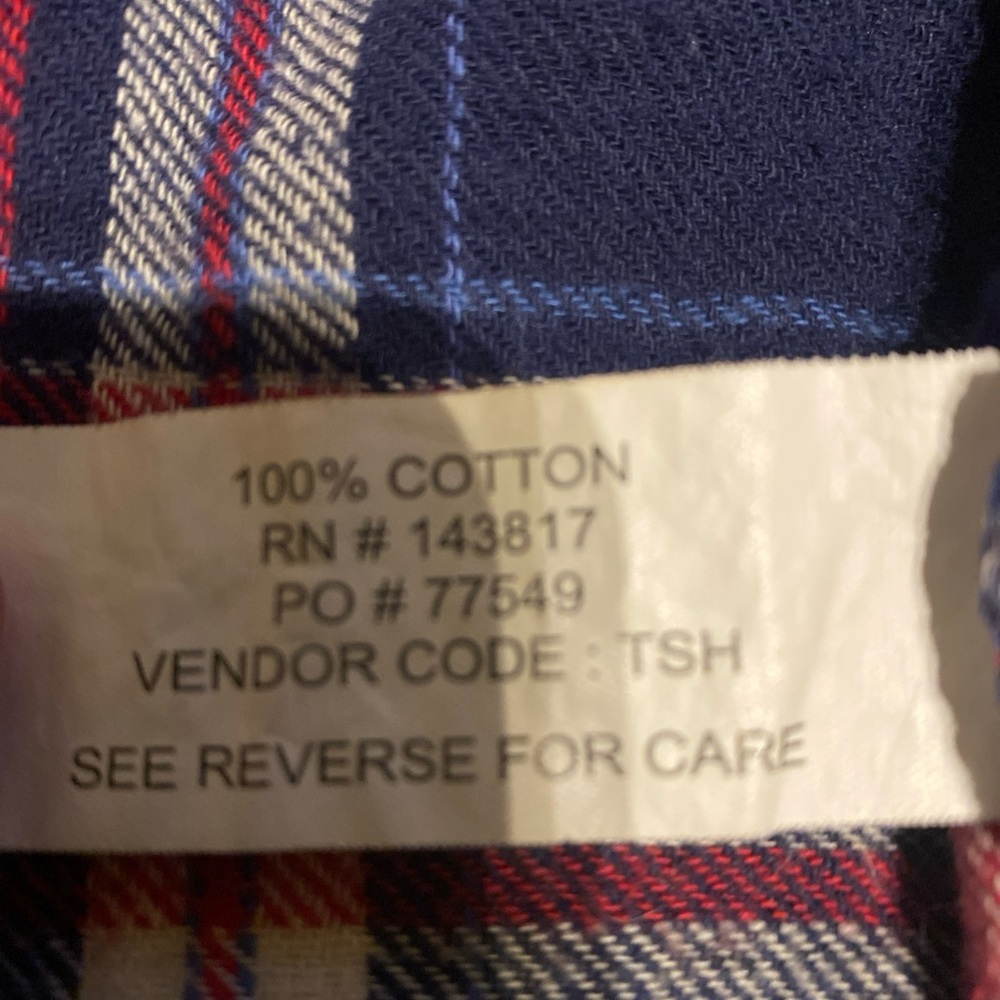 Women’s Rustic Ridge Flannel With Snaps - Picture 3 of 5